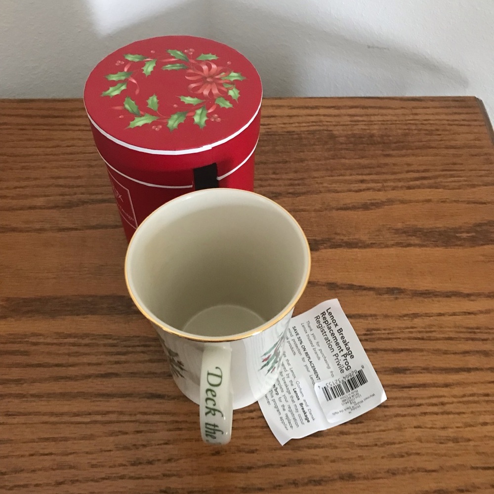 ‼️SALE‼️Vintage Lenox Christmas Mugs With Boxes - Picture 14 of 14